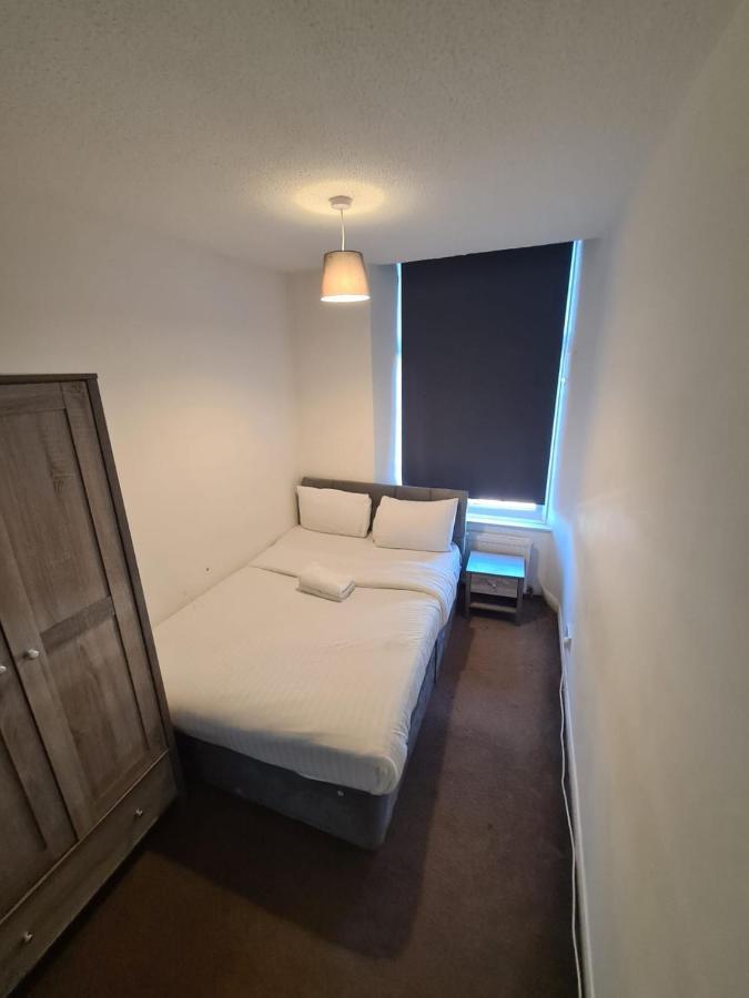 24Hr Self Check In Apartment Central Barnsley Extérieur photo